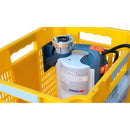 Gelbe Hochwasser Box der Firma ENDRESS mit Wasserabsaugpumpe in der geöffneten Box und Pumpenhalterung im Inneren der Box.